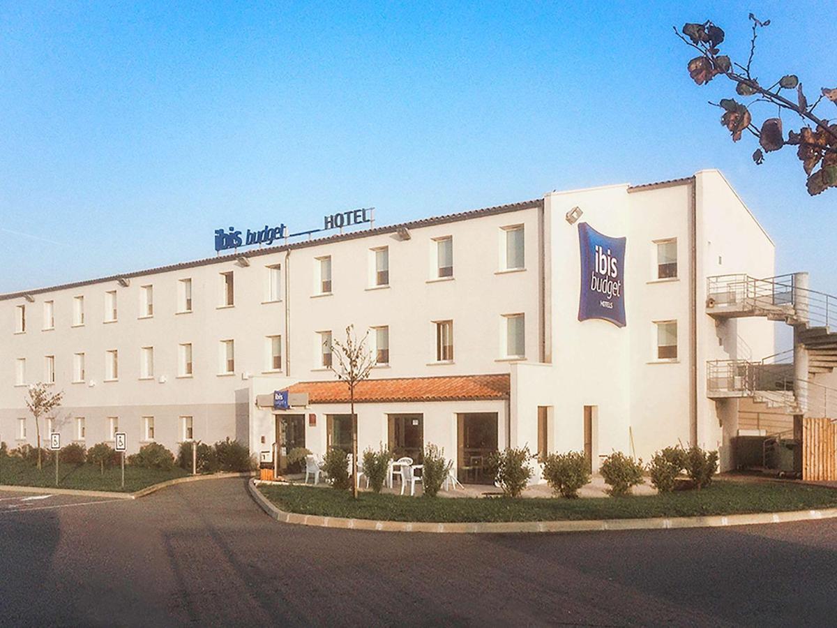 Ibis Budget Niort - La Creche Екстериор снимка