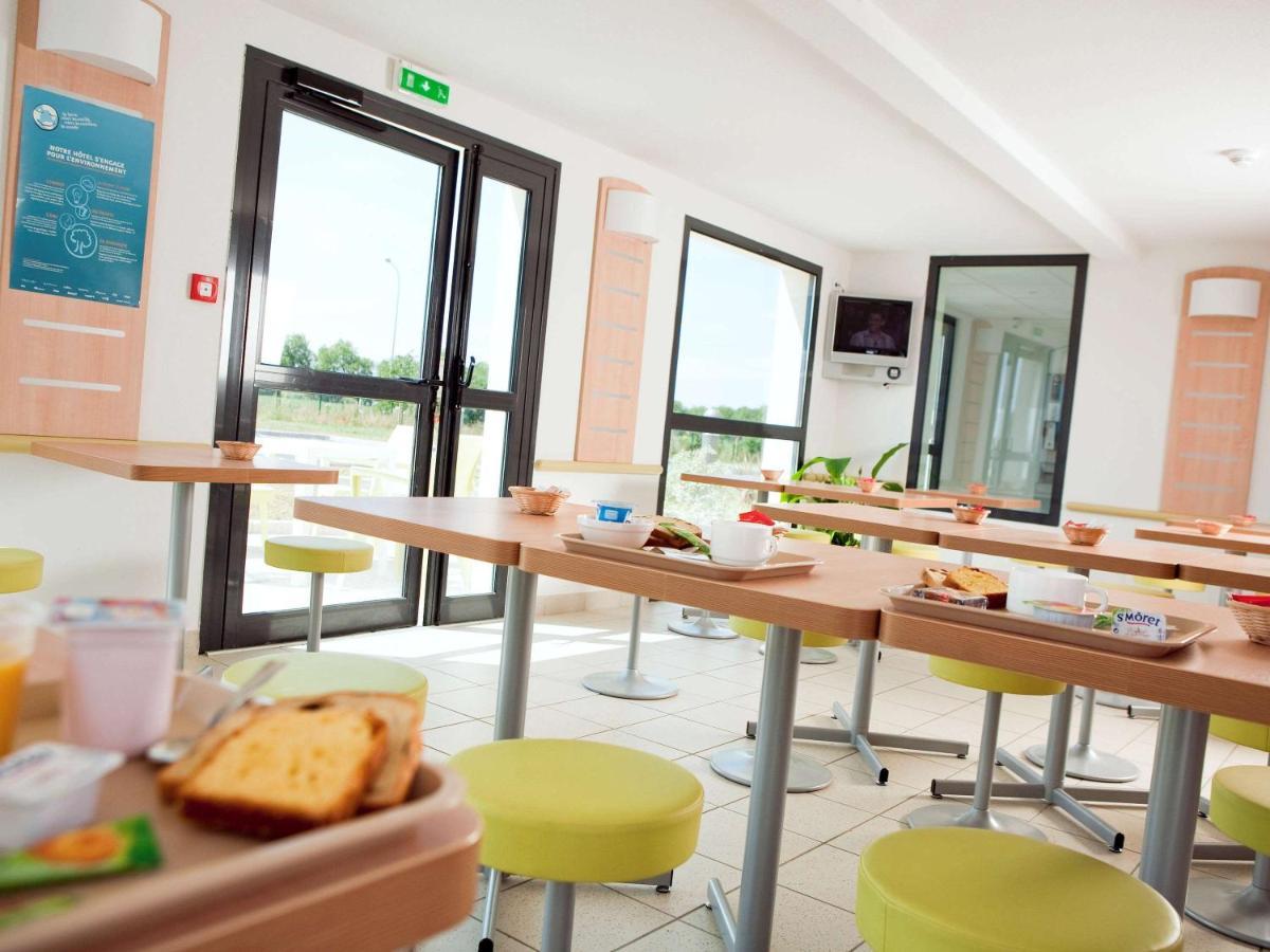 Ibis Budget Niort - La Creche Екстериор снимка